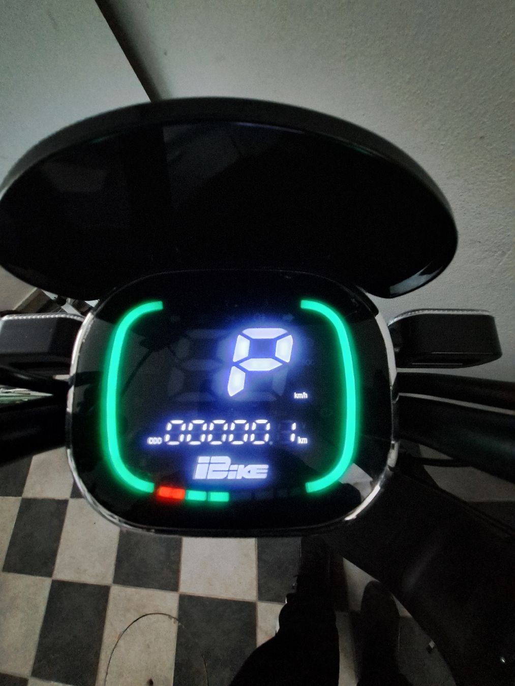 Scooter: NEU GÜNSTIGE ELEKTROROLLER SCOTER – Nuovo (secondo la descrizione) da Kradolf venduto da Patina00 8