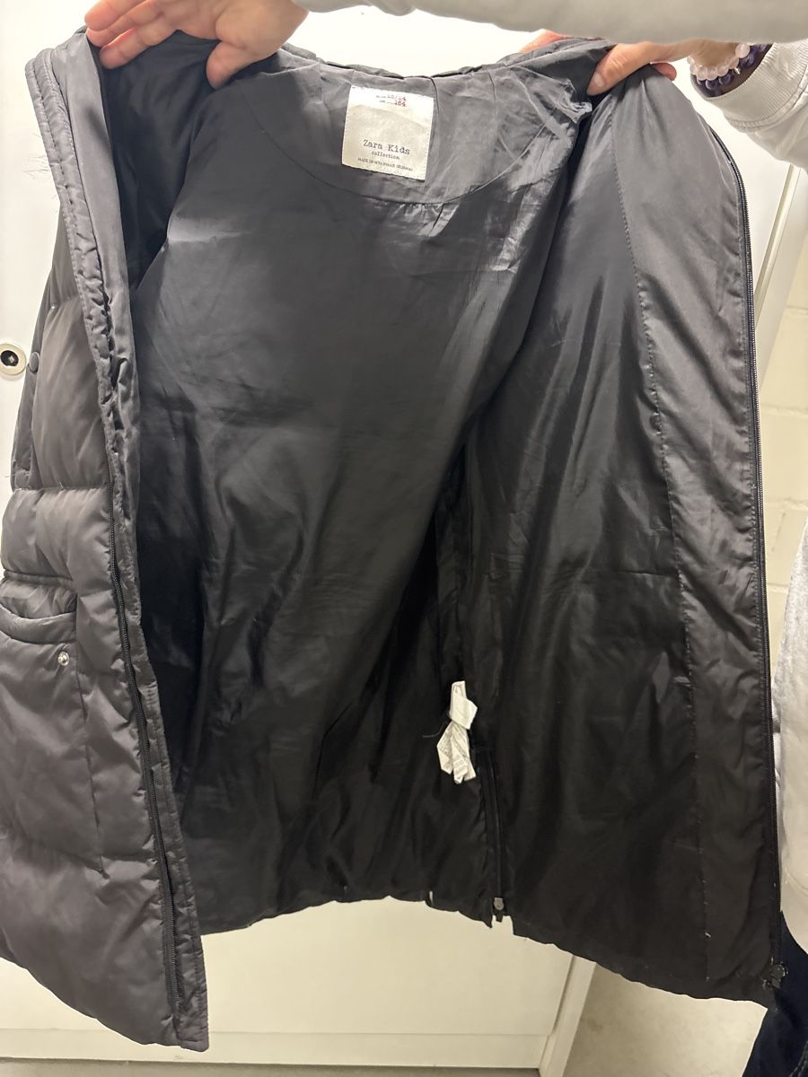 Zara Vestes & Manteaux: Schwarze Winterjacke – D'occasion à Affoltern am Albis par tam_5vn5 3