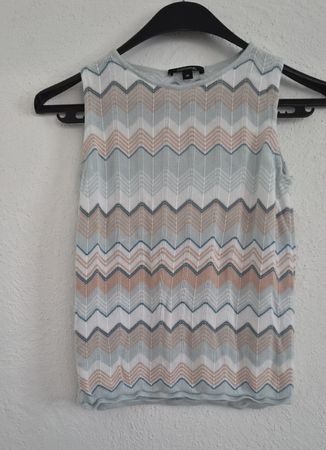 Top Sommertop von Comma Gr. 36 / S Feinstrick