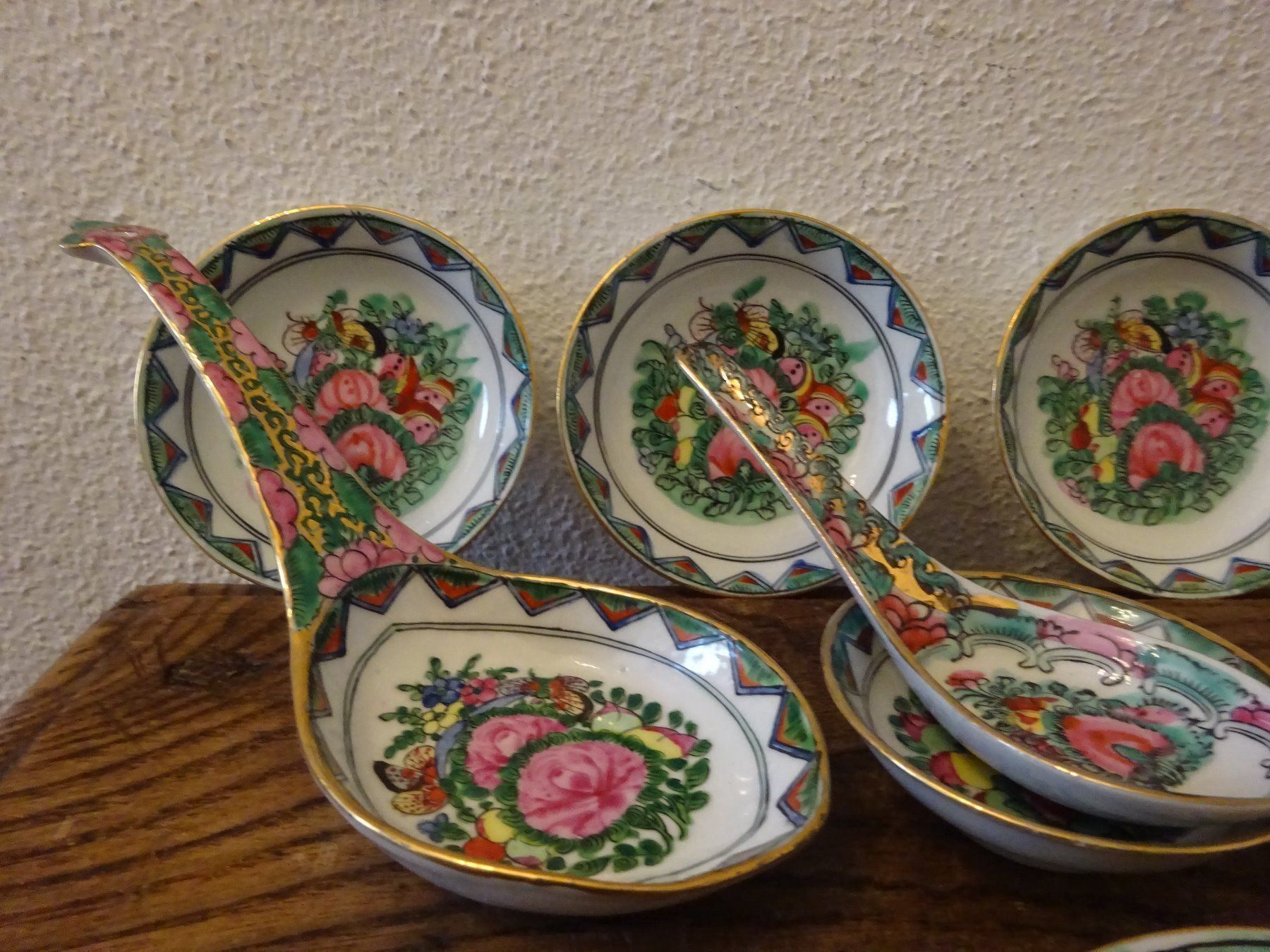 Piatti: Vintage Service Schmetterling - China – Usato da Esslingen venduto da eintagammeer 6