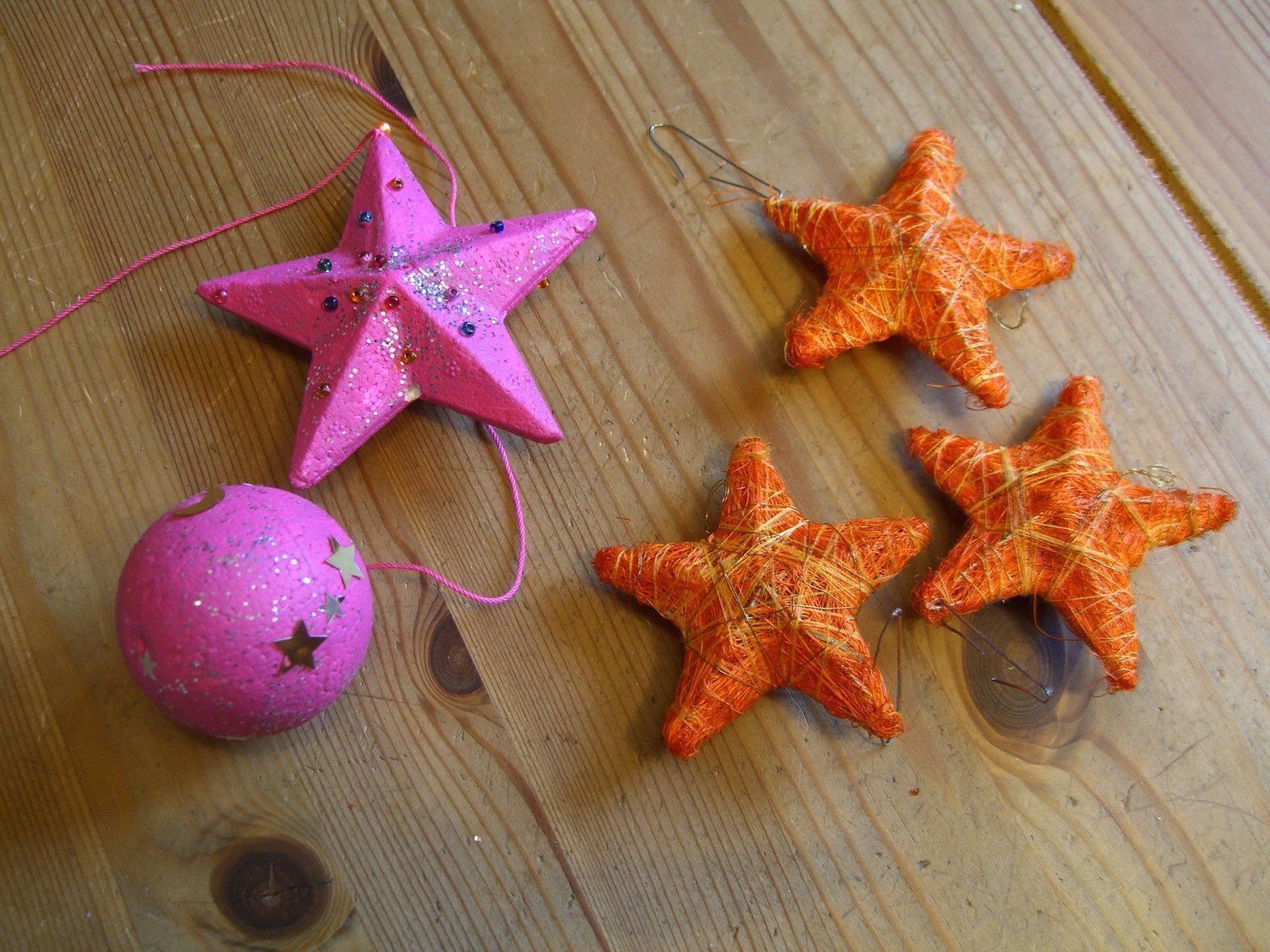Tutte le decorazioni: Christbaum/Weihnachtsbaum-Schmuck – Usato da Winterthur venduto da Ghandi5 4