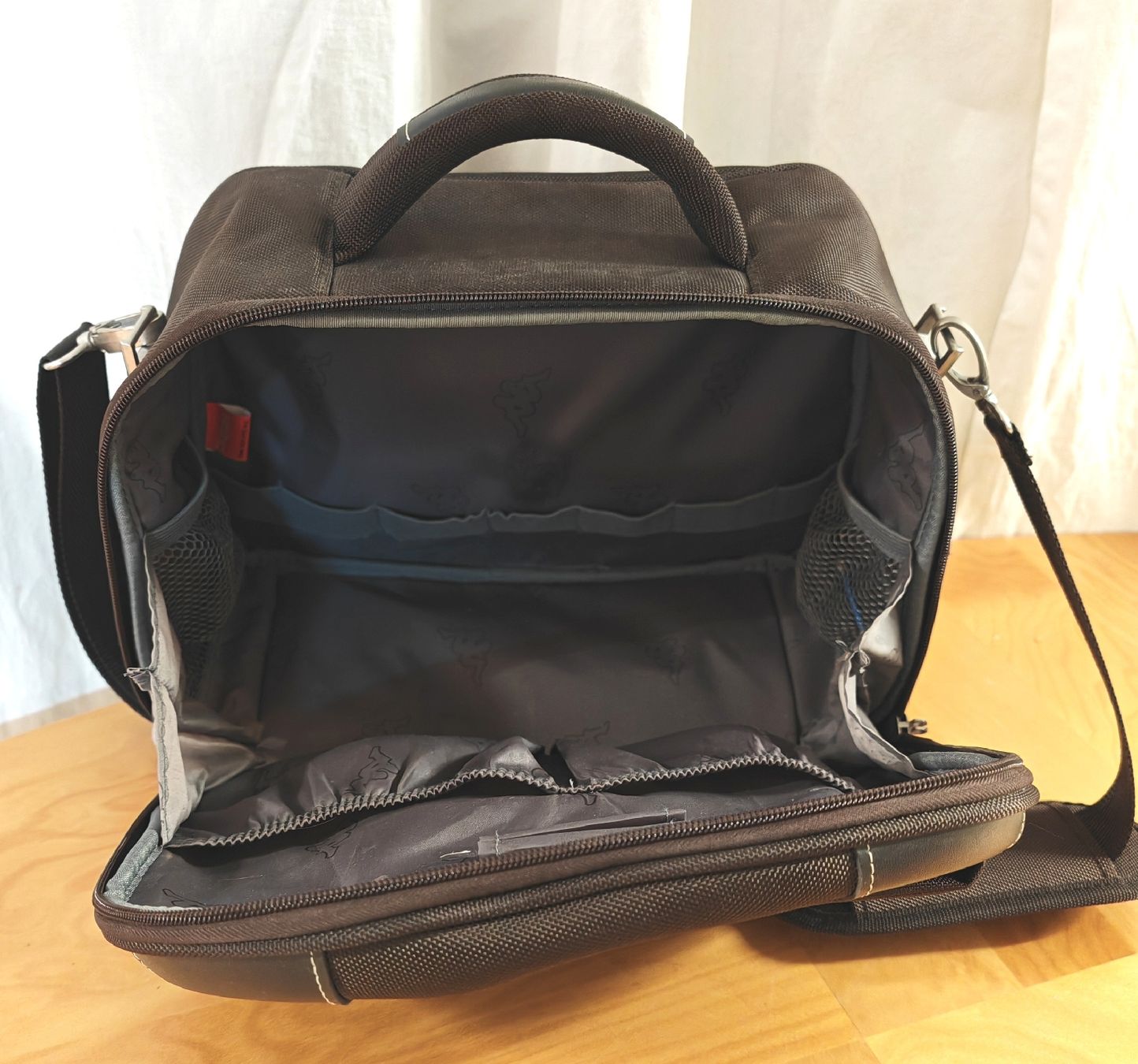Kappa Borse: Braune Kappa Tasche – Usato da Rheinsulz venduto da Dred 2