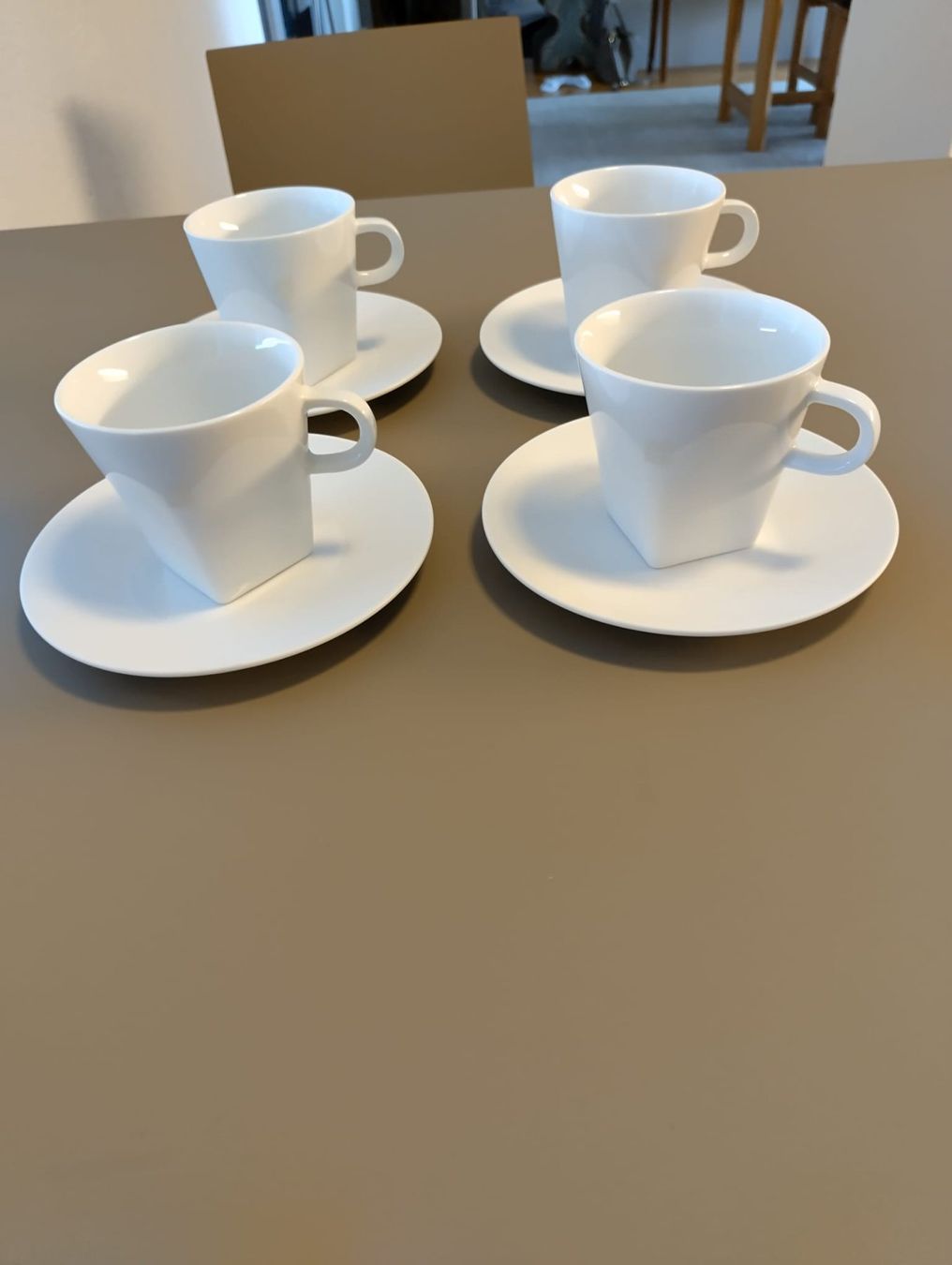 Nespresso Tazze: Nespresso Tassen – Usato da Küsnacht ZH venduto da Hans.45