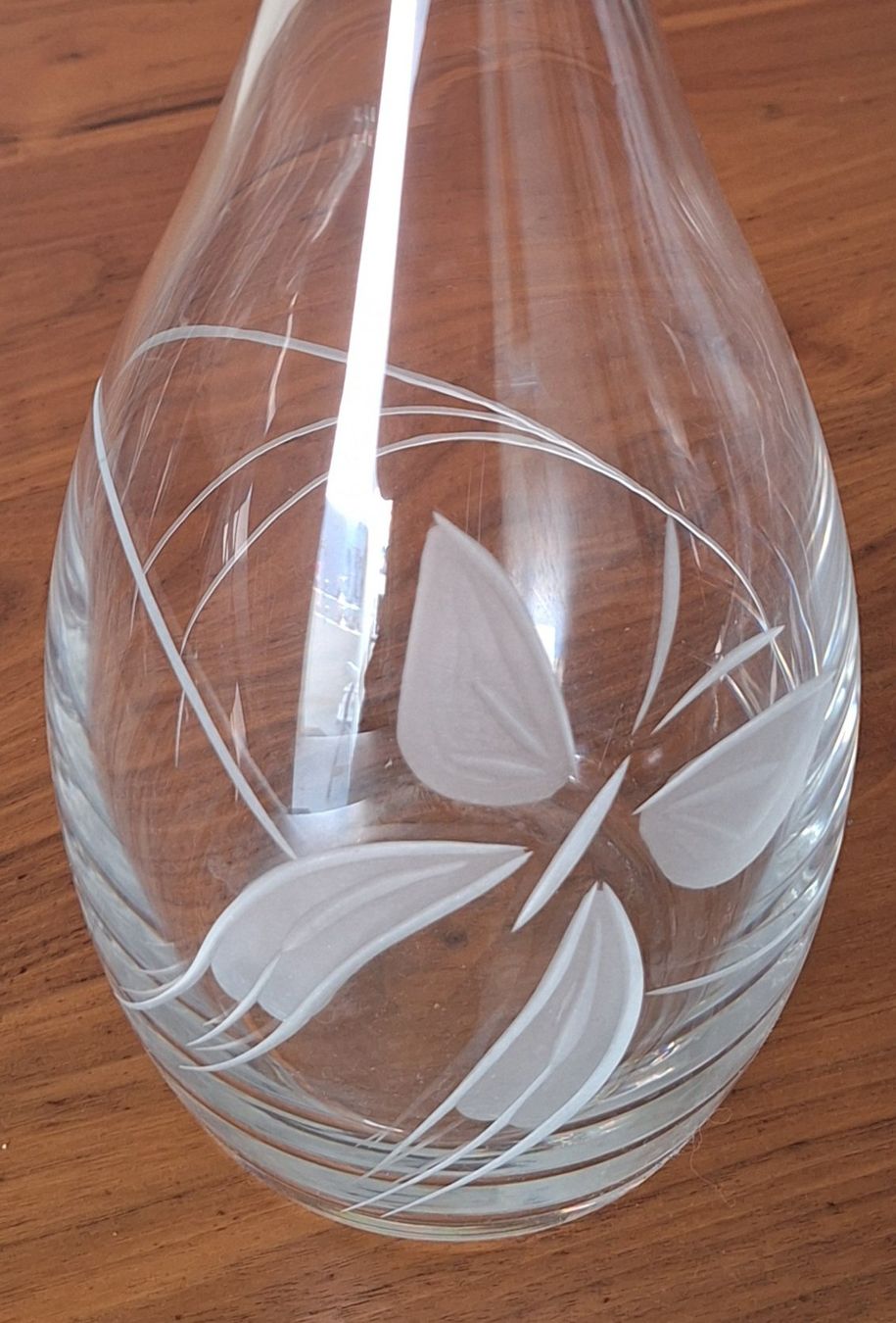 Caraffe: Glas Karaffe mit speziellem Schliffmuster, Schmetterling – Usato da Weinfelden venduto da Yenas10 2