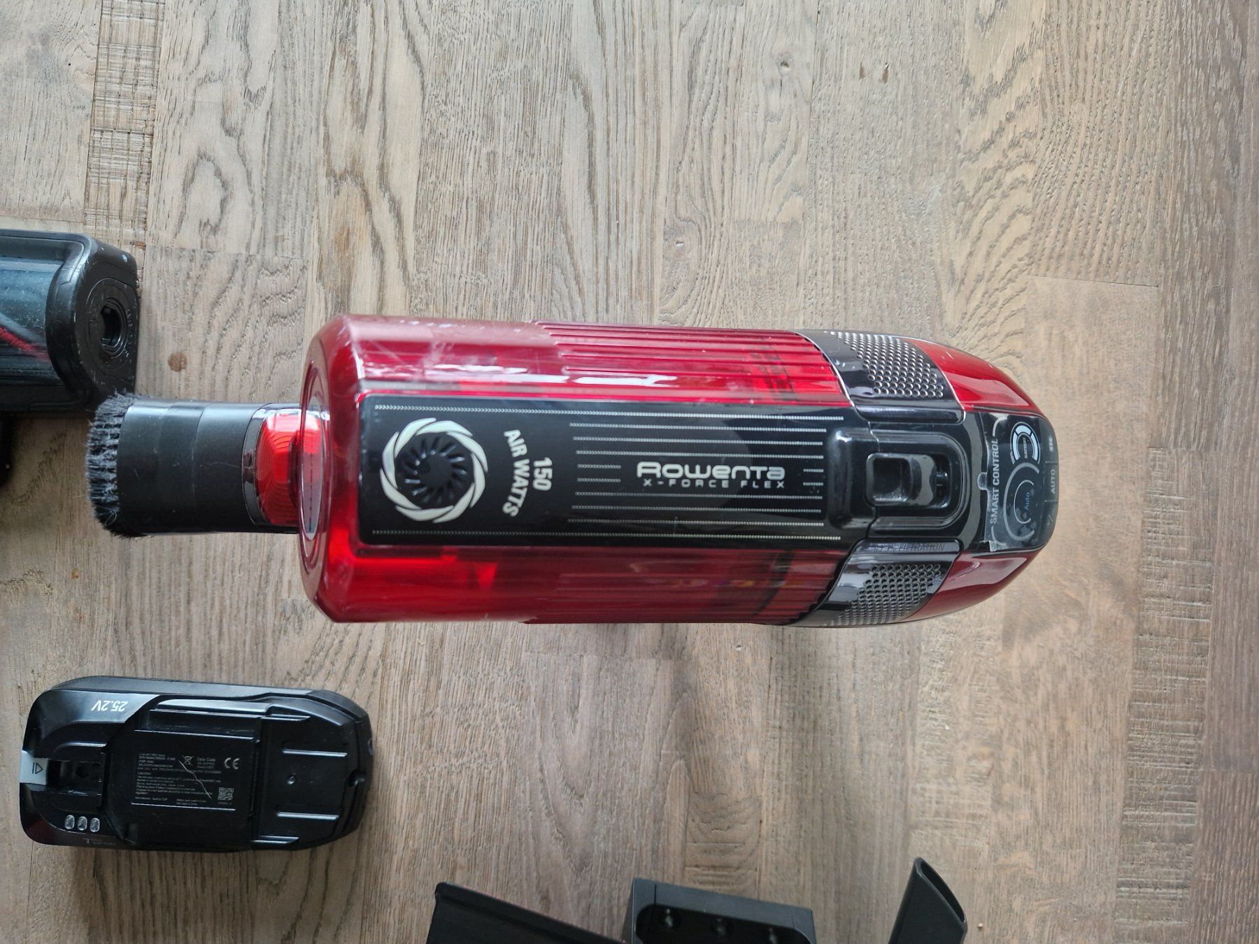 Rowenta Aspirapolveri & Accessori: Rowenta X-Force Flex Akku Staubsauger – Usato da Wattwil venduto da mel_x8jj 2