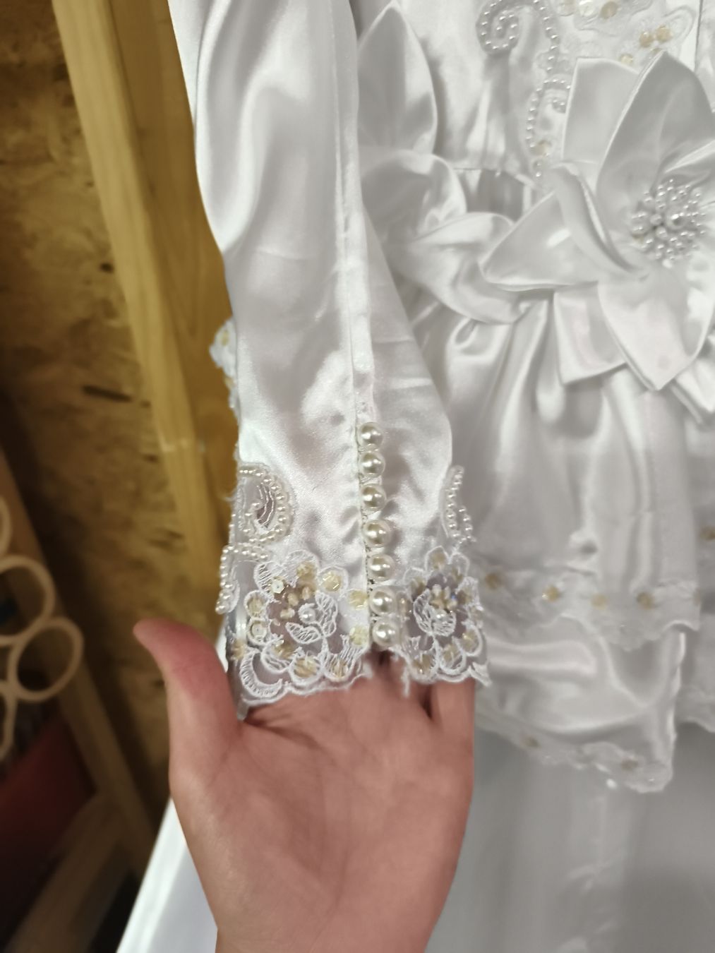 Idropulitrici ad alta pressione: Hochzeitkleid mit Schleppe (A4) – Usato da Künten venduto da Schnaepplihuus 6