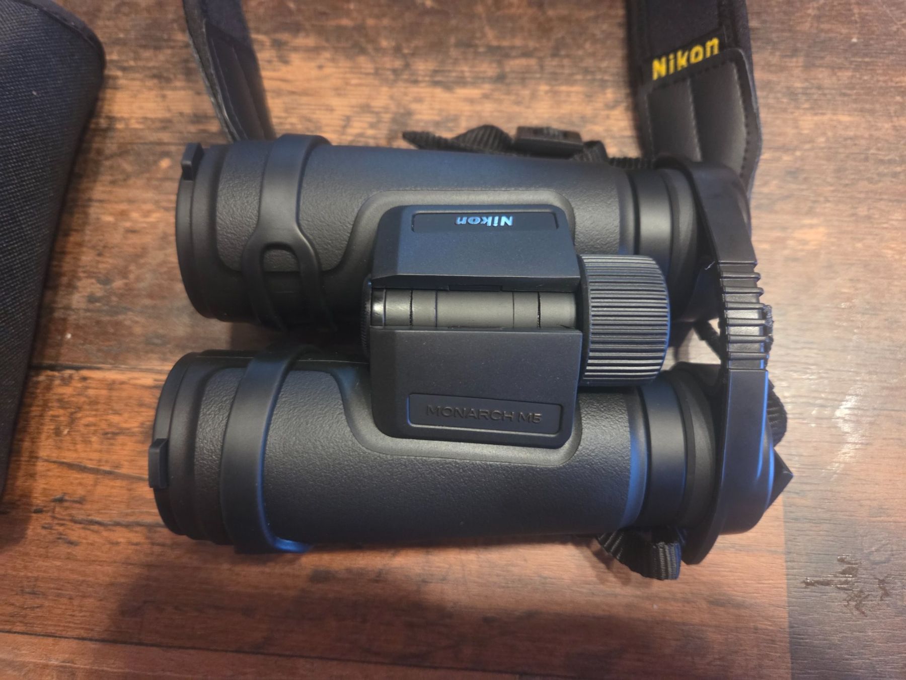 Nikon Binocoli: Nikon Fernglas Monarch M5 10x42 – Nuovo (secondo la descrizione) da St. Gallen venduto da Seraph76 2