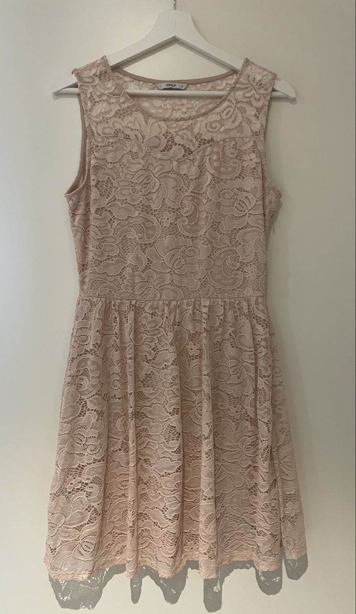 Only Vestiti: Ärmellos Spitzenkleid rosa – Usato da Chur venduto da buc_6tcp