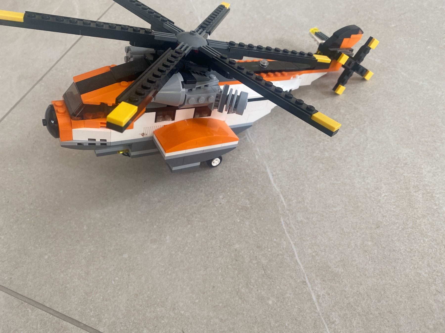 Kit di modellismo & Modellini statici: Lego Creator – Usato da Seuzach venduto da NSandrine