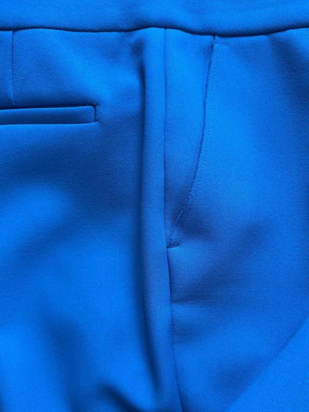 MSGM Pantaloni: MSGM Milano Bundfaltenhose – Nuovo (secondo la descrizione) da Basel venduto da sputnik3010 3