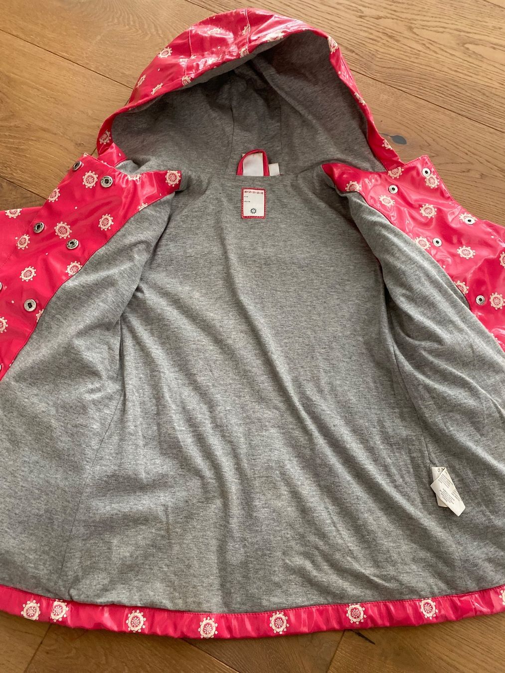 Giacche & Cappotti: Schöne Regenjacke Gr. 110 – Usato da Basadingen venduto da Susanita0 2