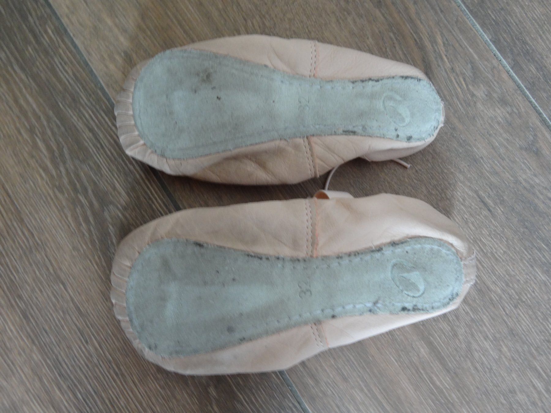 Schuhe für Mädchen: Chaussons de danse rose taille 32 – Gebraucht aus Satigny von salvatore73 3