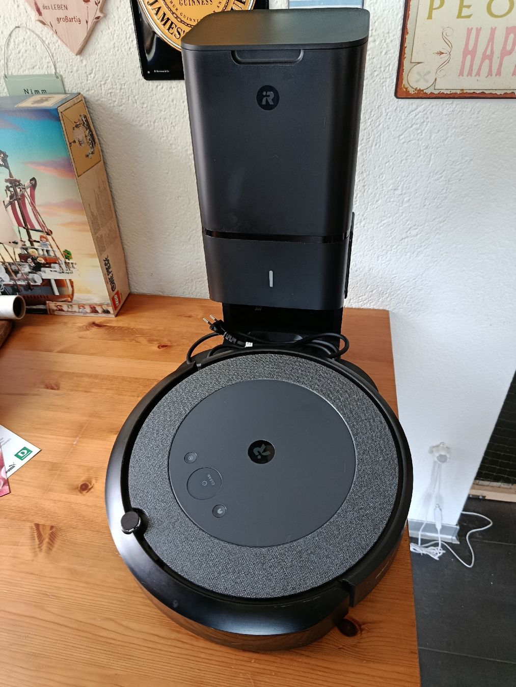 Irobot Aspirapolveri & Accessori: iRobot Roomba i5 Saugroboter inkl Absaugstation – Usato da Gerlafingen venduto da JessicaBruppacher 1