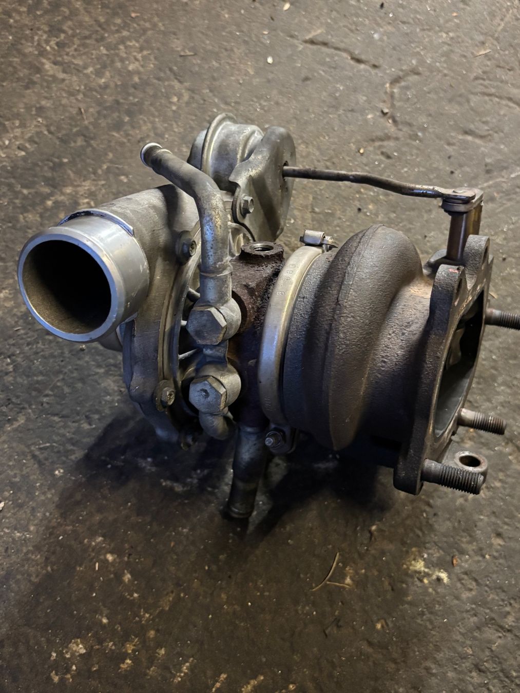 Subaru Tutti pezzi di ricambio auto: Turbo Subaru – Usato da Altdorf UR venduto da mar_jjb7 4