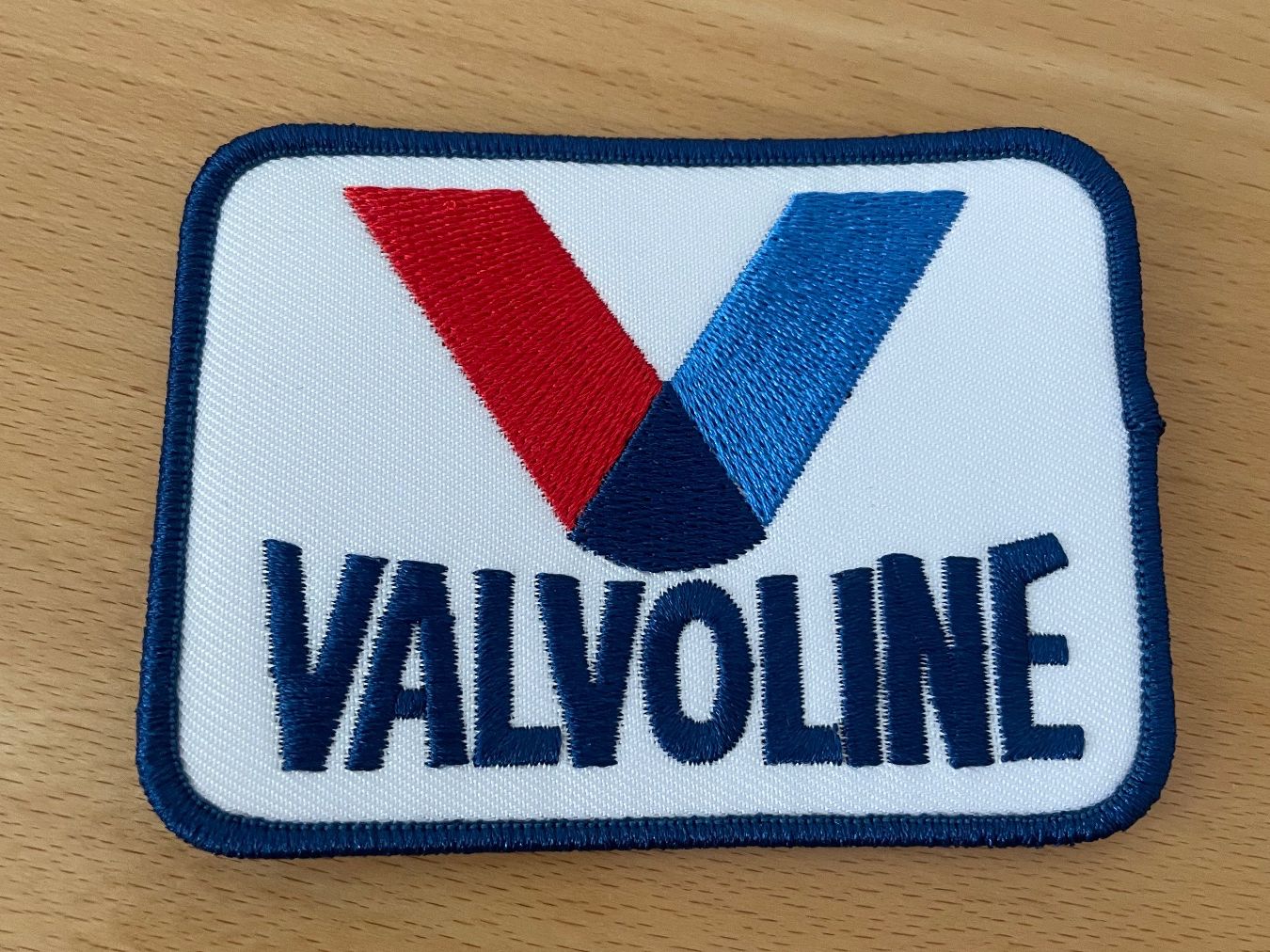 Toppe: Valvoline Patch Sticker Aufnäher 1077 – Nuovo (secondo la descrizione) da Horn venduto da abutre72