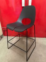 neuer edler Nowy Style Tauko Barstuhl in schwarz