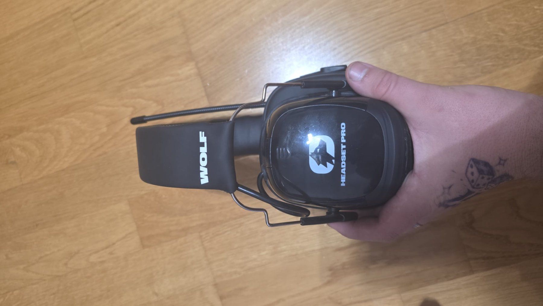 Cuffie: WOLF Kopfhörer Pro DAB+ Bluetooth gebraucht+Ersatzpolster – Usato da Interlaken venduto da Stueffe 4