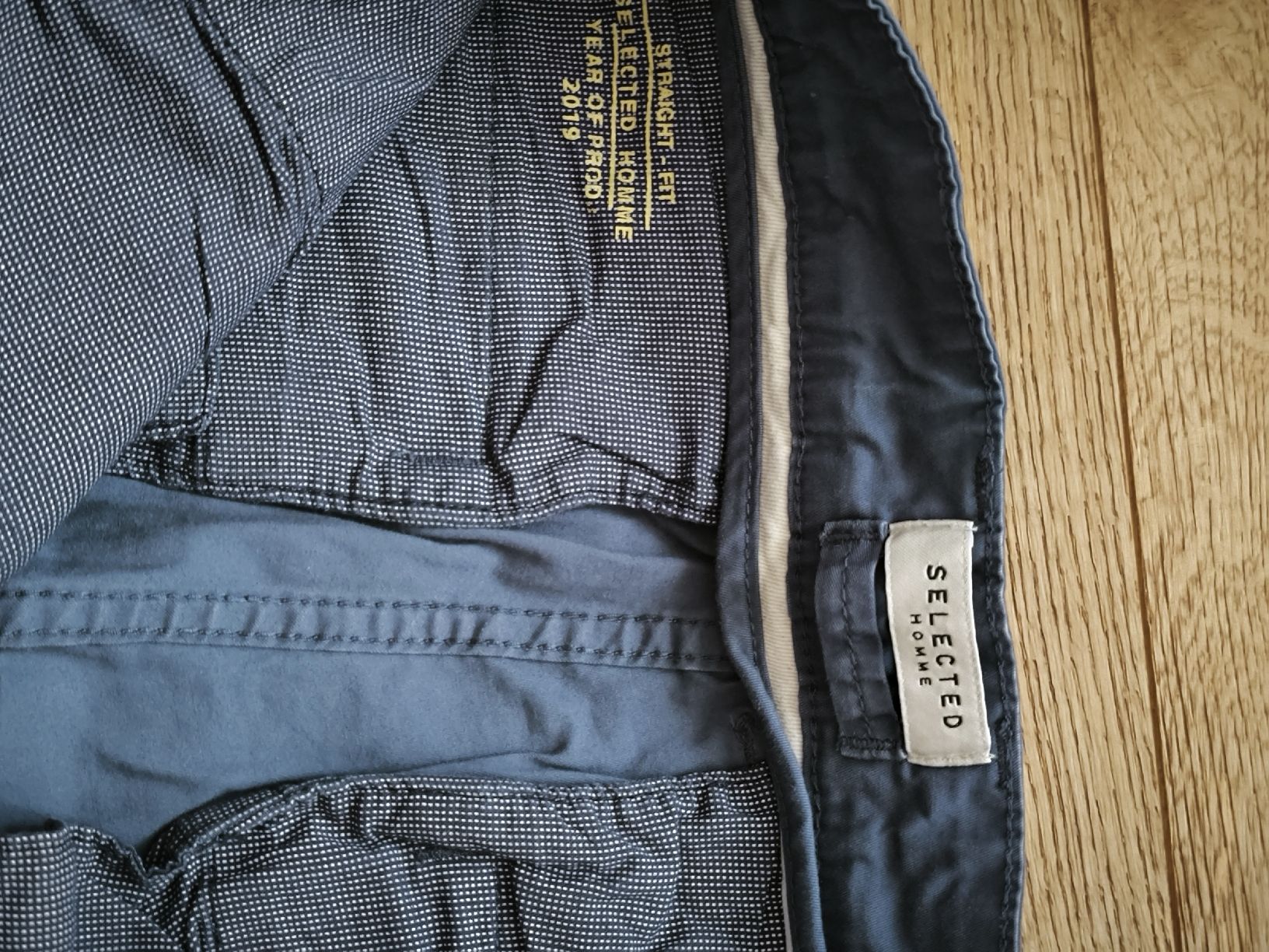Selected Pantaloni: Sommer-Shorts SELECTED Gr. S, Top Zustand. – Usato da Rorschach venduto da Settowin 2