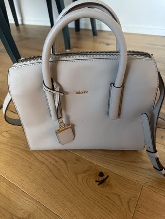 DKNY Handtasche Neu in Hellgrau - Top Zustand!