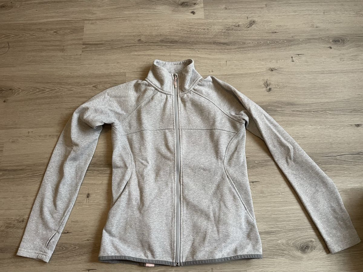 Roxy Giacche: Roxy Jacke Grau Gr.S – Usato da Winterthur venduto da Fabelhaft123
