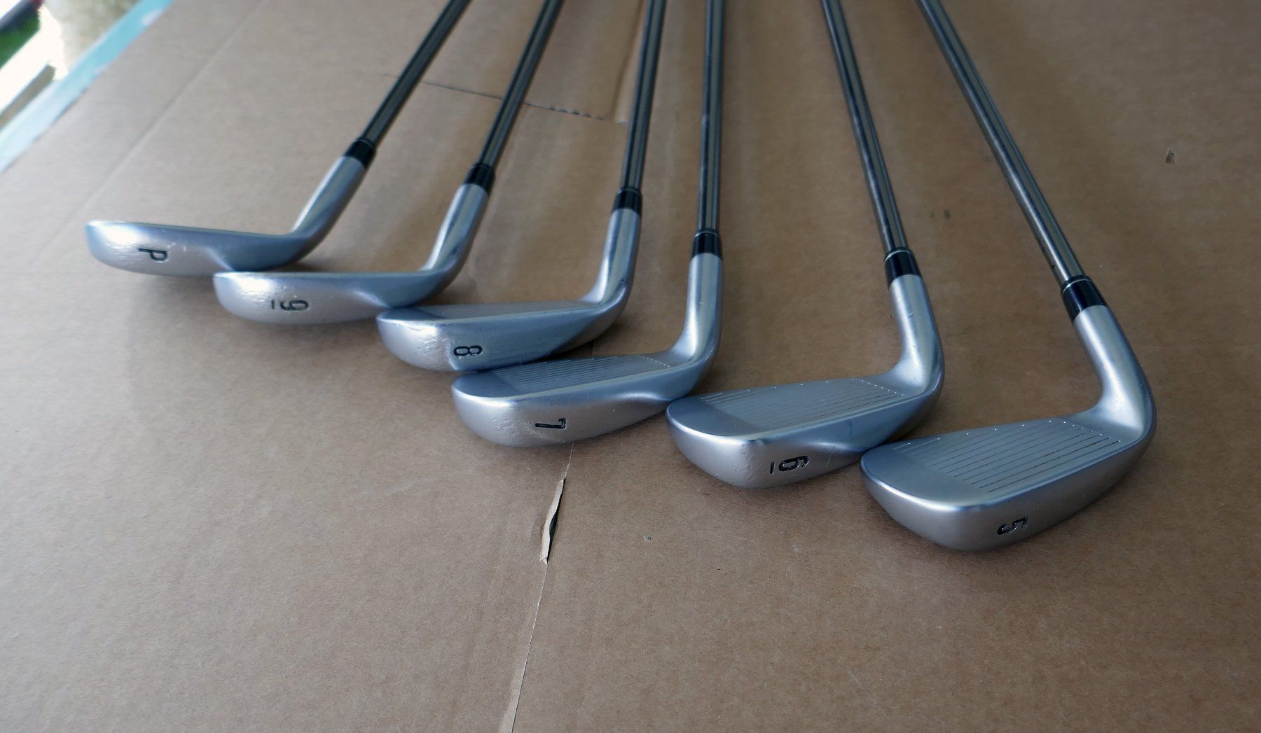 Callaway Mazze & Set: Callayway APEX CF16 Golf Eisensatz - RH – Usato da Ehrendingen venduto da Wolfmanjack 2