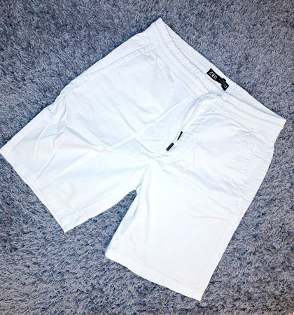 Zara Shorts Gr S /Neu!