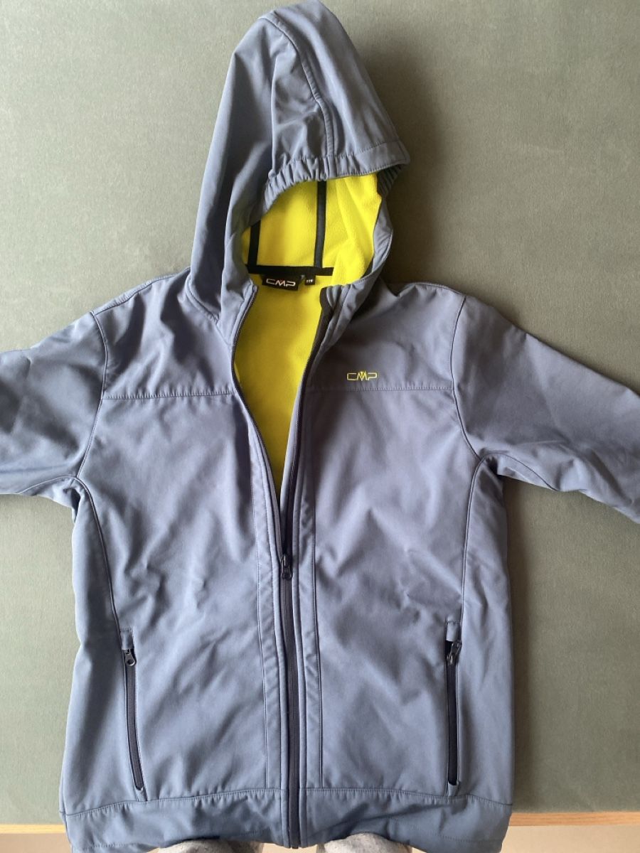 CMP Jacken & Mäntel: Softshell Jacke 176 blaugrau – Gebraucht aus Watt von Smah