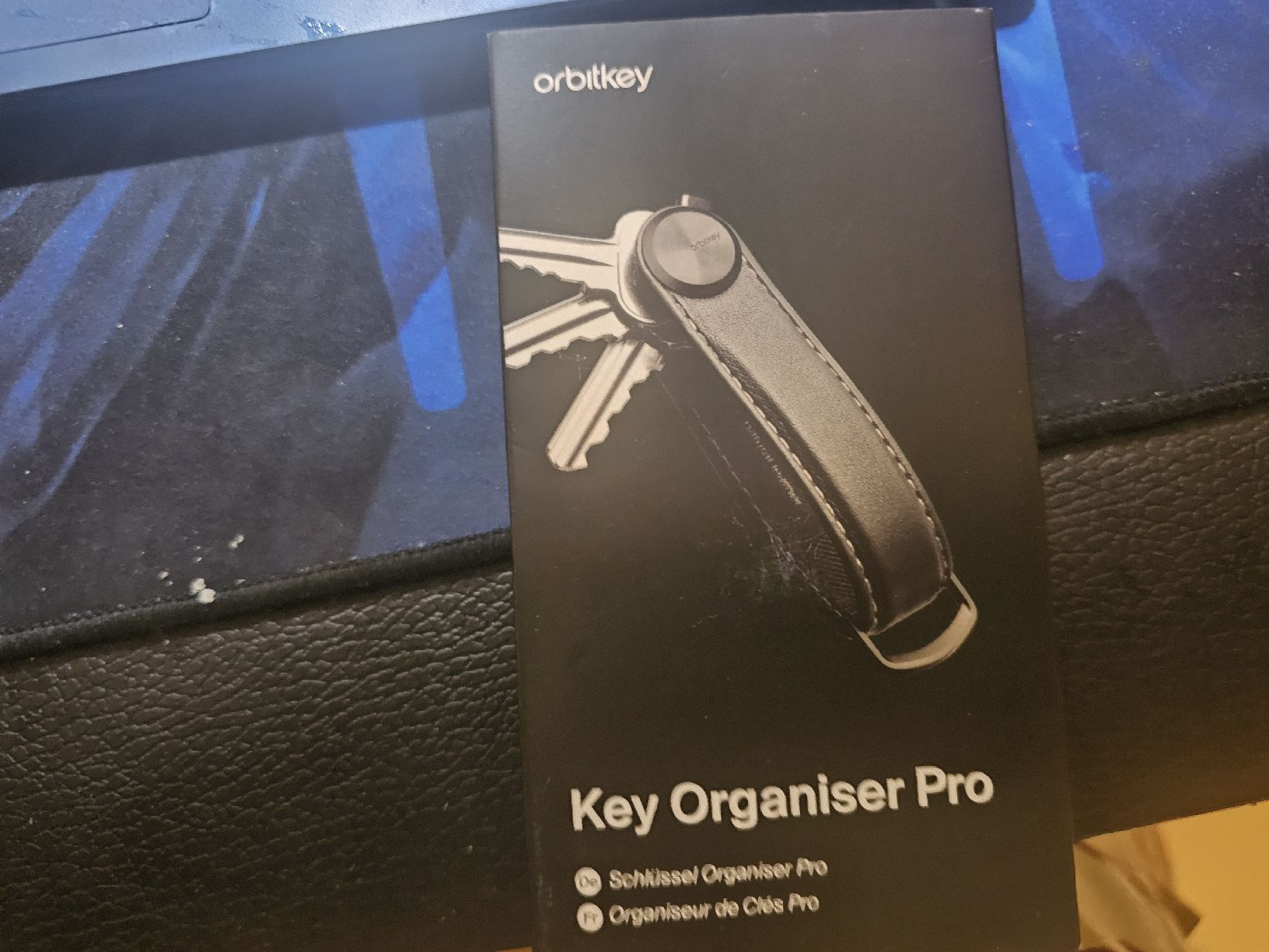 Portachiavi: Portachiavi Orbitkey pelle nero – Nuovo e nell'imballaggio originale da Mendrisio venduto da ibr_ckm6