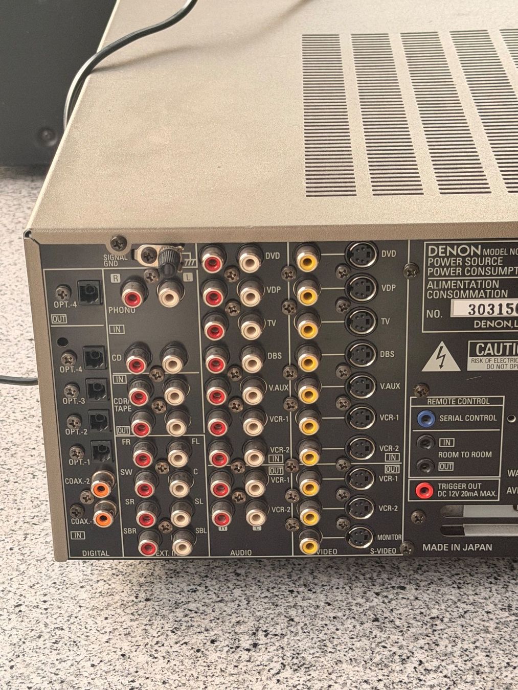 Denon Ricevitori: Denon AV-Receiver - AVR-2803 - Top Zustand – Usato da Derendingen venduto da api_zy5j 4