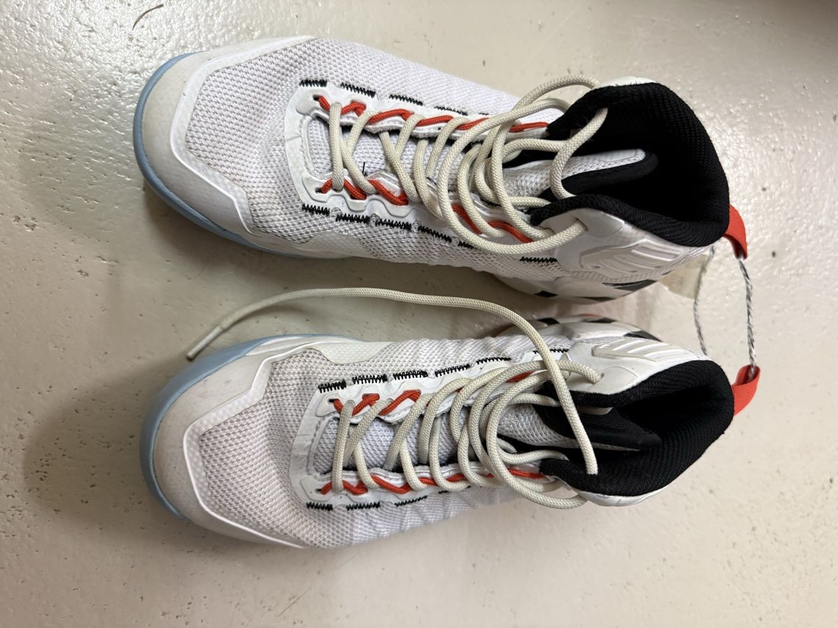 Herrenschuhe: Basketball Schuh – Gebraucht aus Hirzel von Kuba14