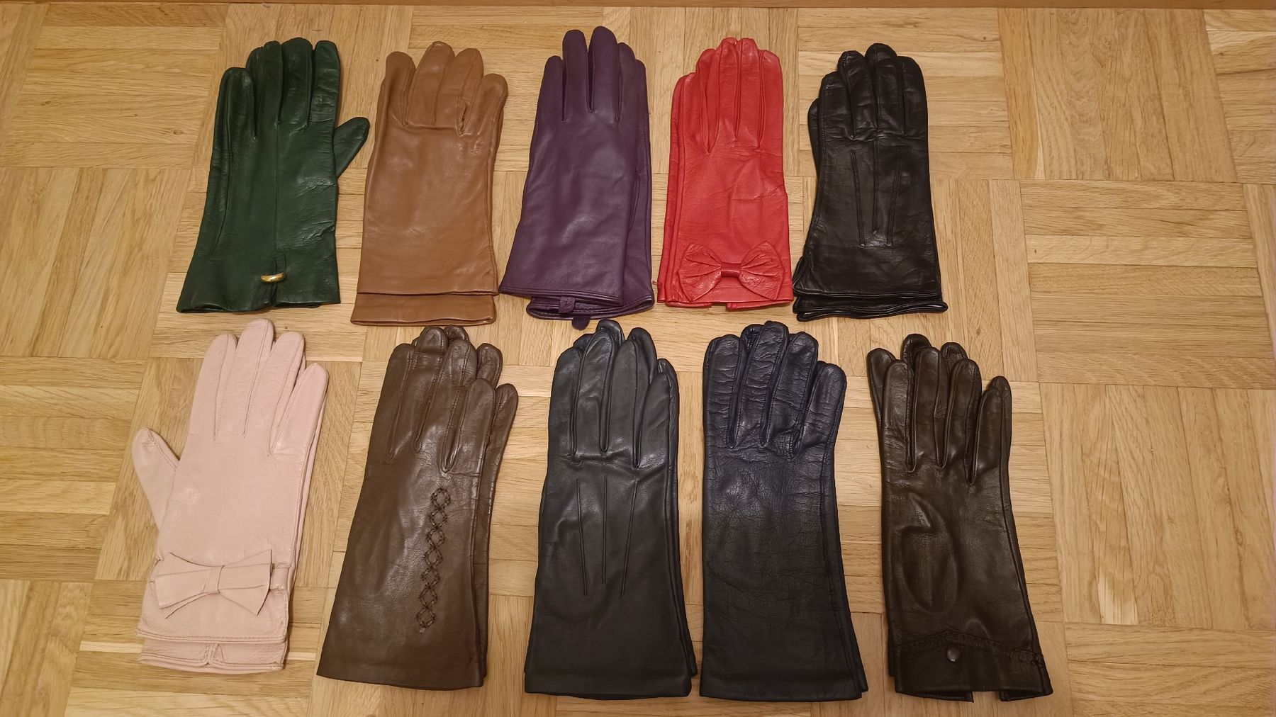 Guanti & manicotti: 10 Paar Lederhandschuhe Damen, Grösse M/L – Nuovo (secondo la descrizione) da Baden venduto da zuppel