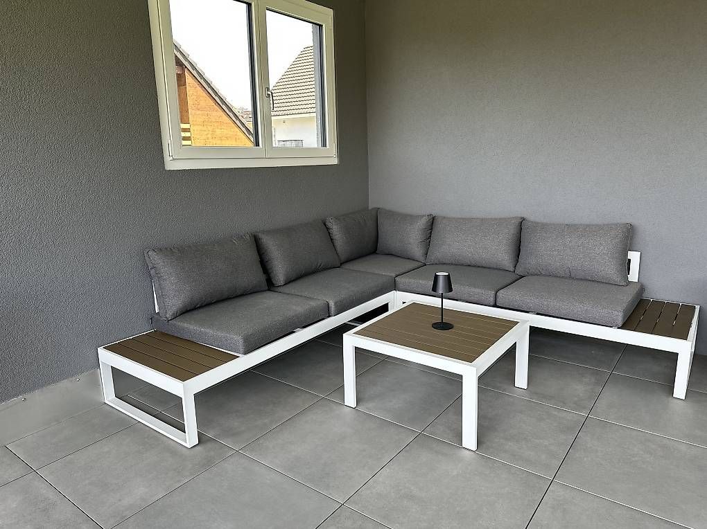 Divani: Gartenlounge – Usato da Büsserach venduto da Mu2013 3
