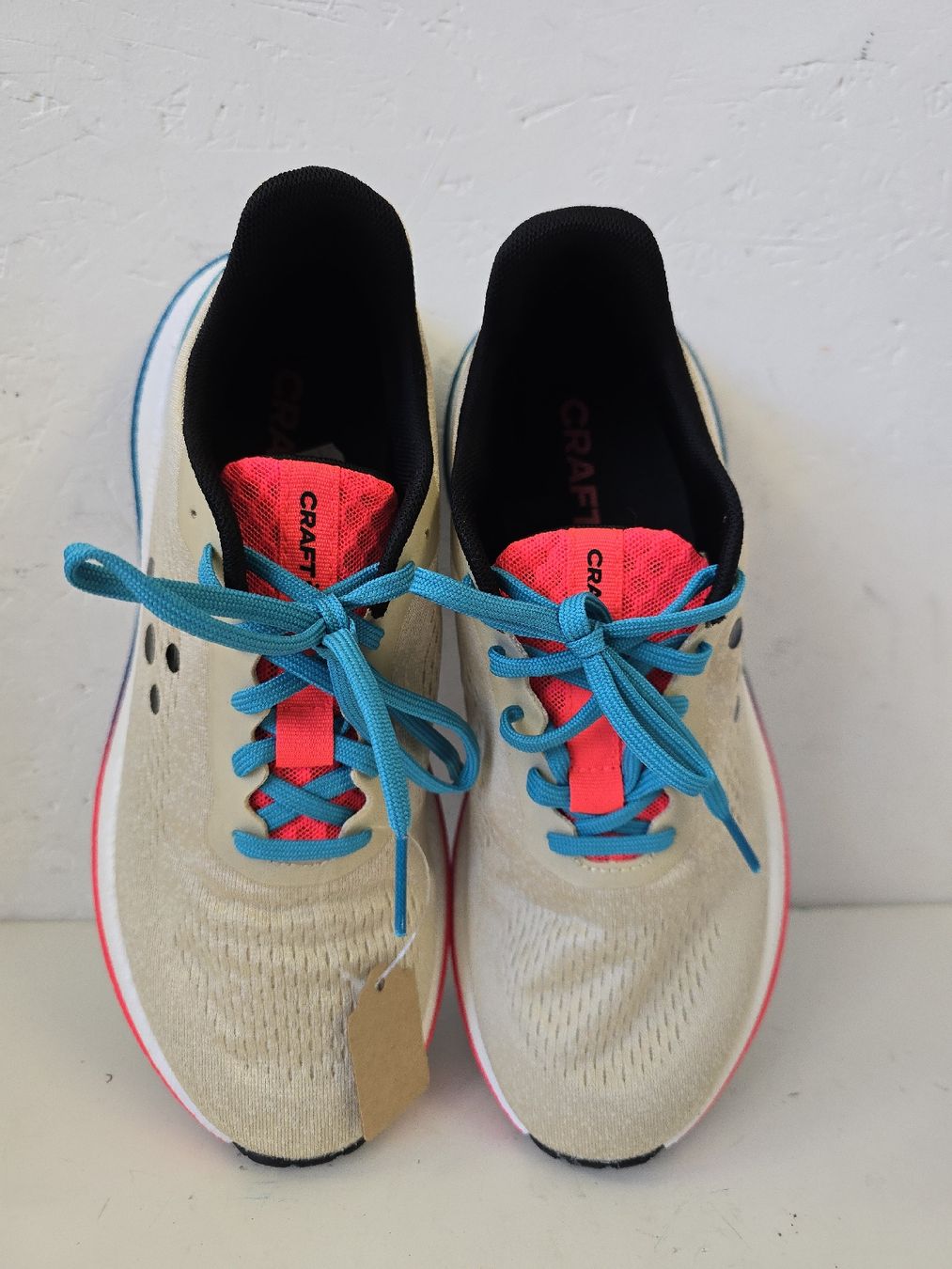 Scarpe da uomo: Chaussures neuves, running Craft, taille 42 – Nuovo e nell'imballaggio originale da Sugiez venduto da factorysportoutlet 1