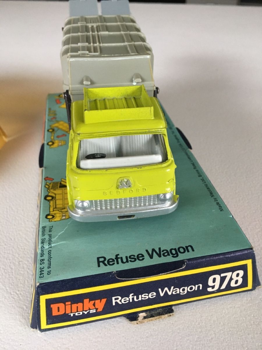 Dinky Toys Modellini d'auto: Dinky Bedford Mülllastwagen – Usato da Grellingen venduto da Toyhamster 4