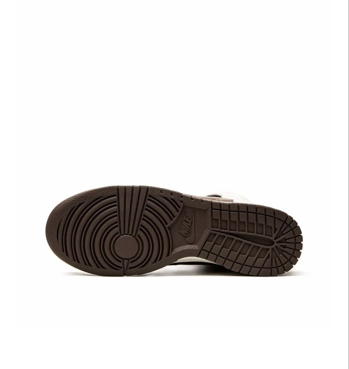 Nike Scarpe da donna: Nike Dunk High Light Chocolate Sneakers – Nuovo (secondo la descrizione) da Gunten venduto da slu_p5p8 3