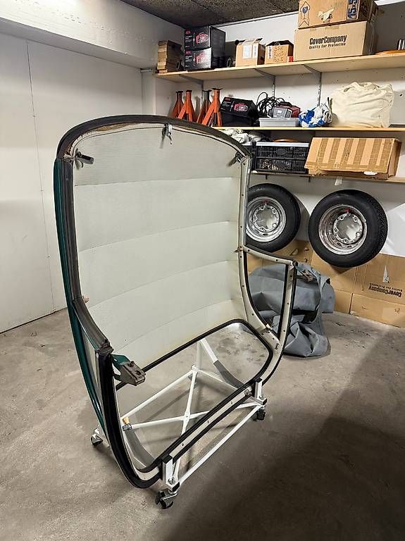 Tutti pezzi di ricambio auto: Hardtop Reuter Porsche 356 – Usato da Jussy venduto da Tv 4