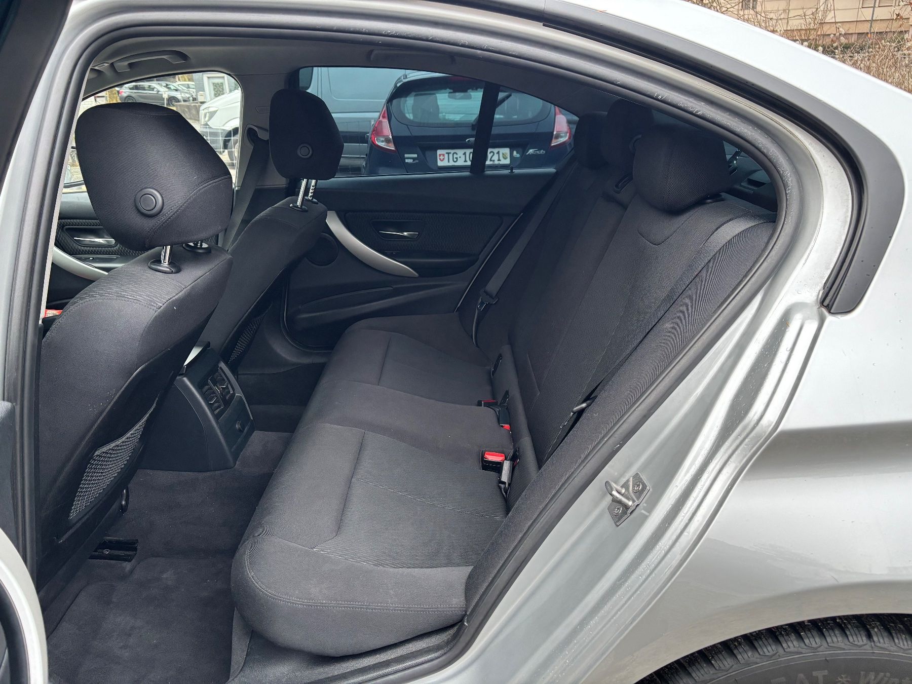 BMW Automobili: BMW 328i xDrive – Usato da Frauenfeld venduto da hol_rdx9 5