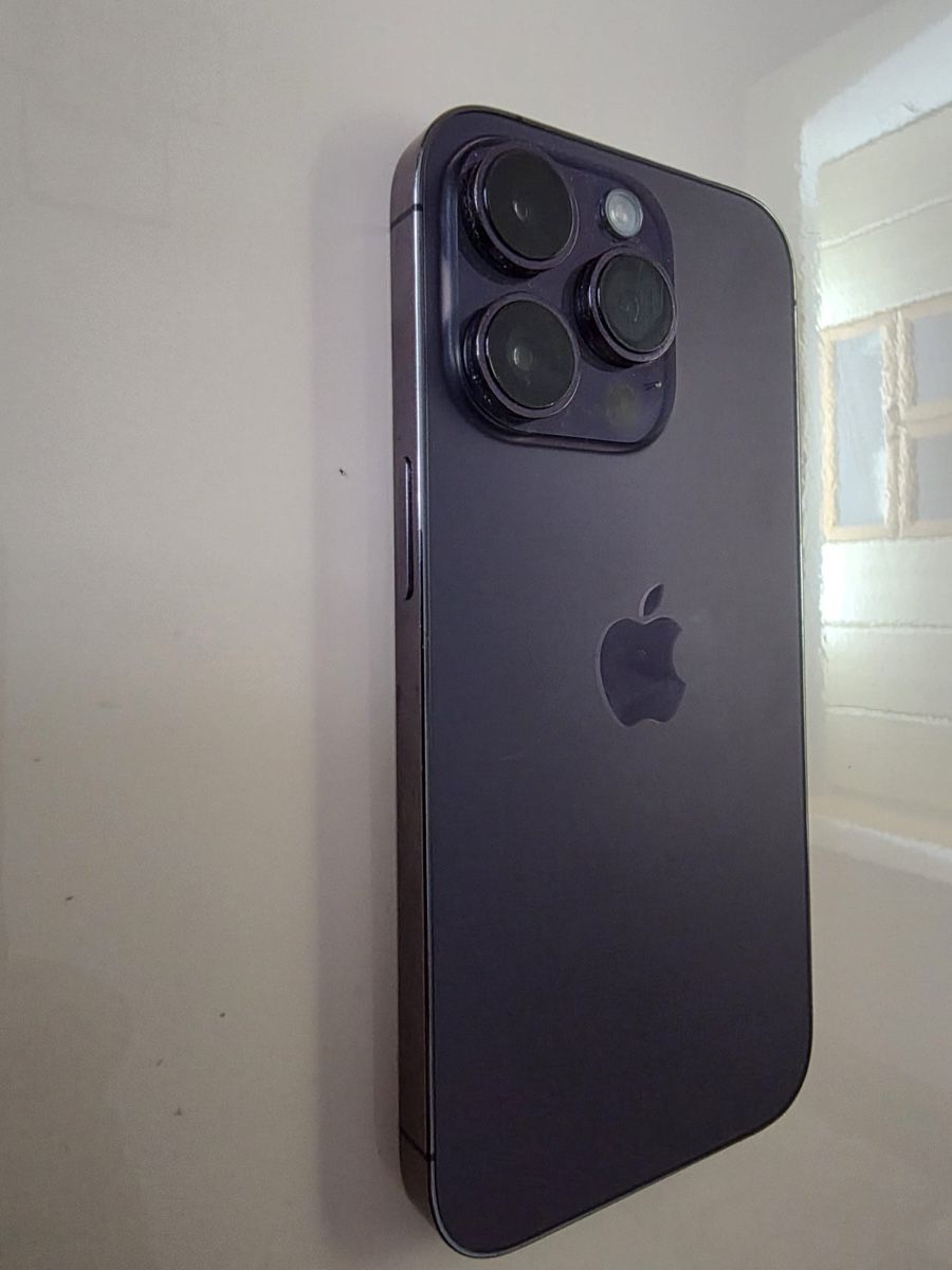 Apple Telefoni cellulari / Smartphones: Iphone 14Pro, 128GB Purple – Usato da Lyss venduto da KiS12
