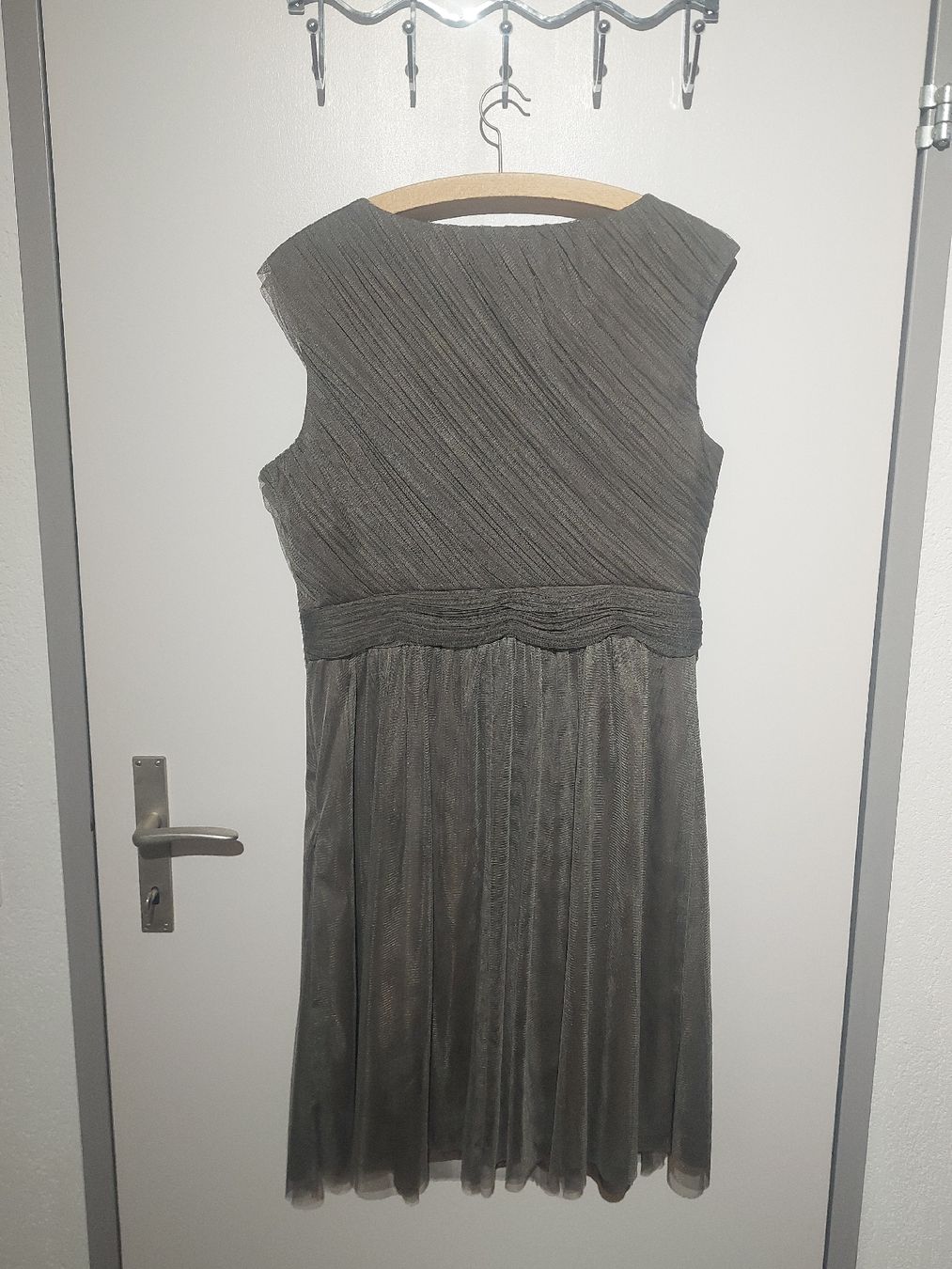 Esprit Kleider: Abendkleid Esprit – Neu (gemäss Beschreibung) aus Unterkulm von jos_t95j 2