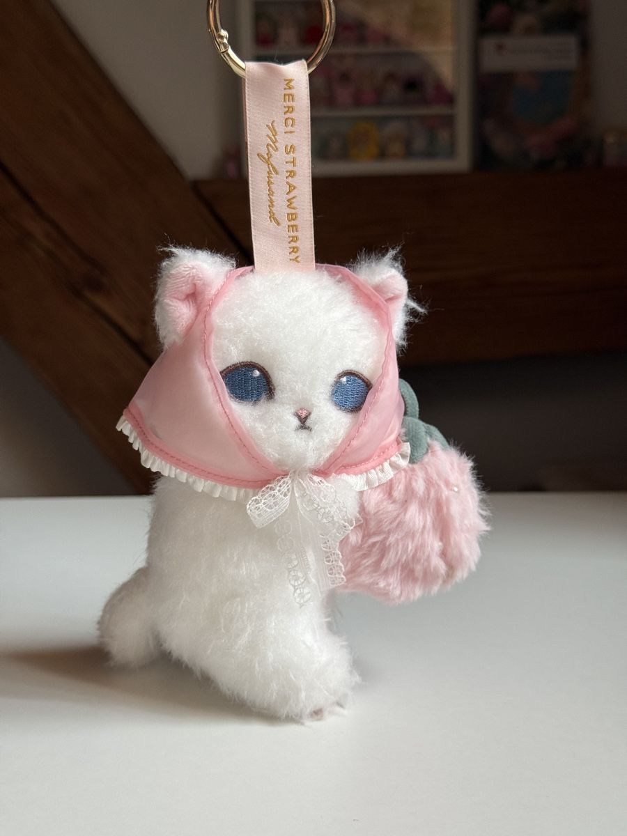 Portachiavi: Mofusand Katze Erdbeer Bag Charm – Nuovo (secondo la descrizione) da Lenzburg venduto da Krishi