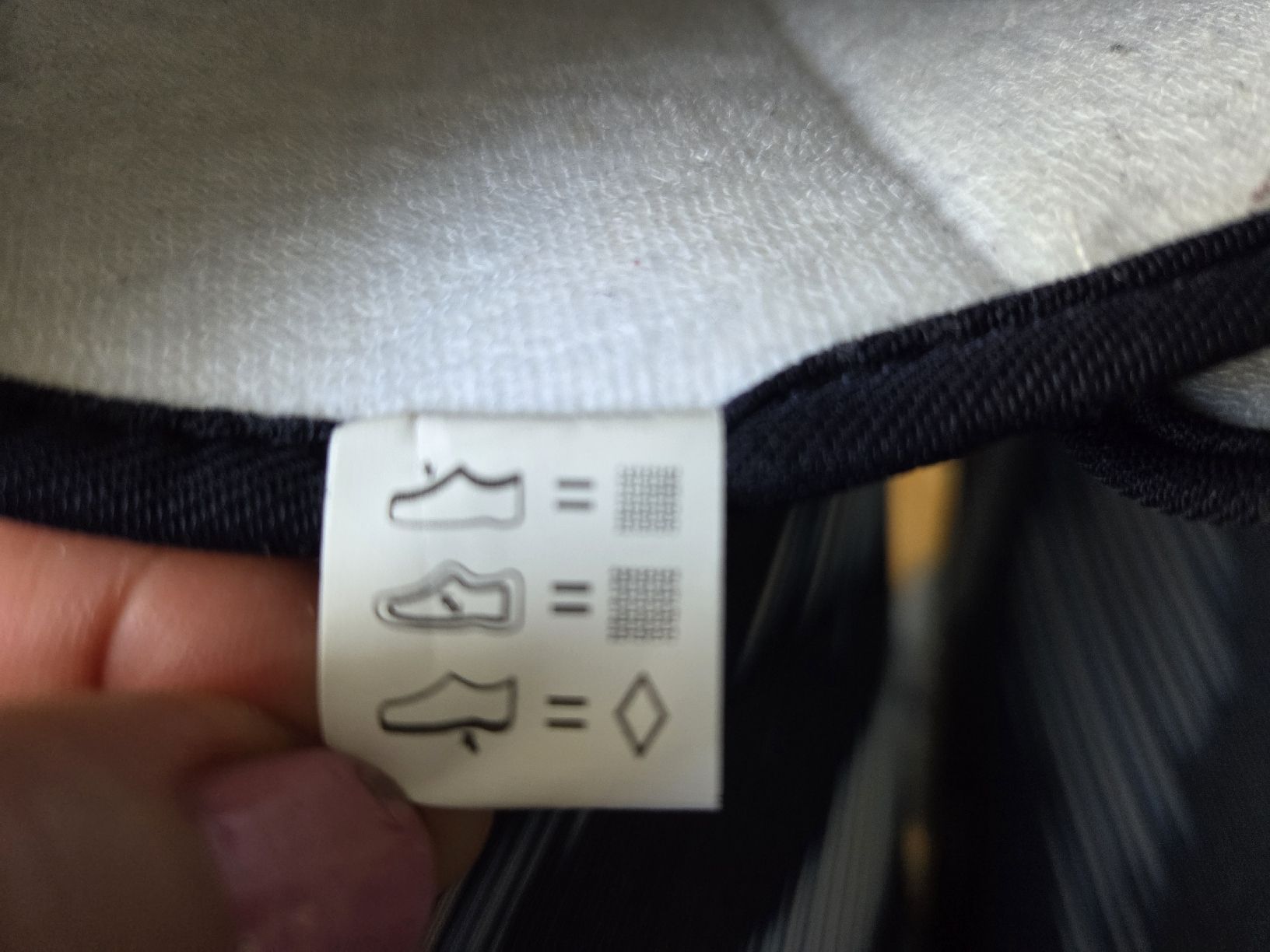 Chaussures hommes: Herren Hausschuhe – D'occasion à Aarau par crissta 4