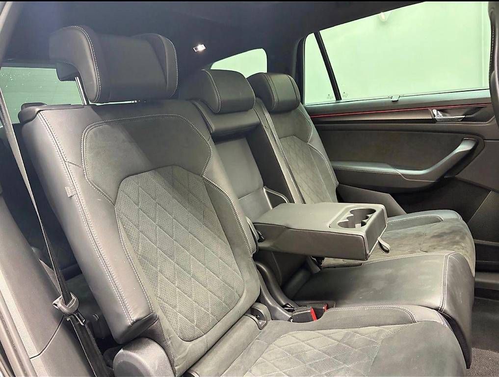 Autos: Voiture  – Gebraucht aus Satigny von raf_7sc8 3