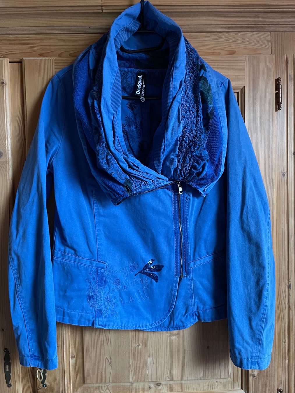 Desigual Giacche: Desigual Jacke Gr 38 – Usato da Niederbipp venduto da Rosamunde44