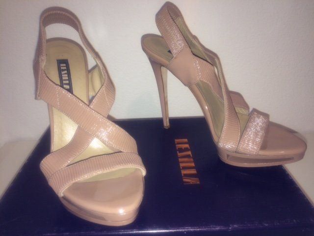 Scarpe da donna: Edle Schuhe Le Silla Gr.35 – Usato da Stäfa venduto da Exclusive0 1