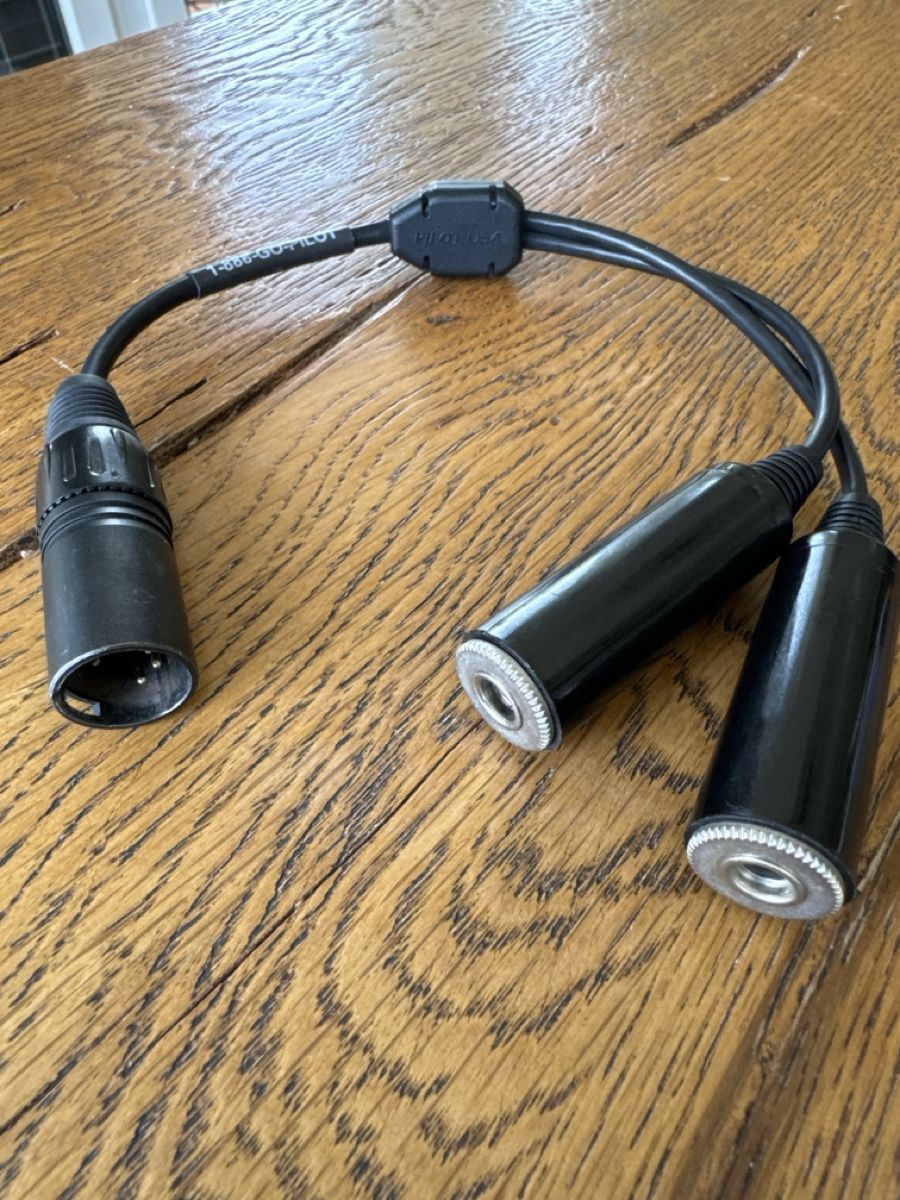 Unità & Adattatore: GA Headset to Airbus Adapter – Usato da Unterengstringen venduto da PapaFoxtrott 1