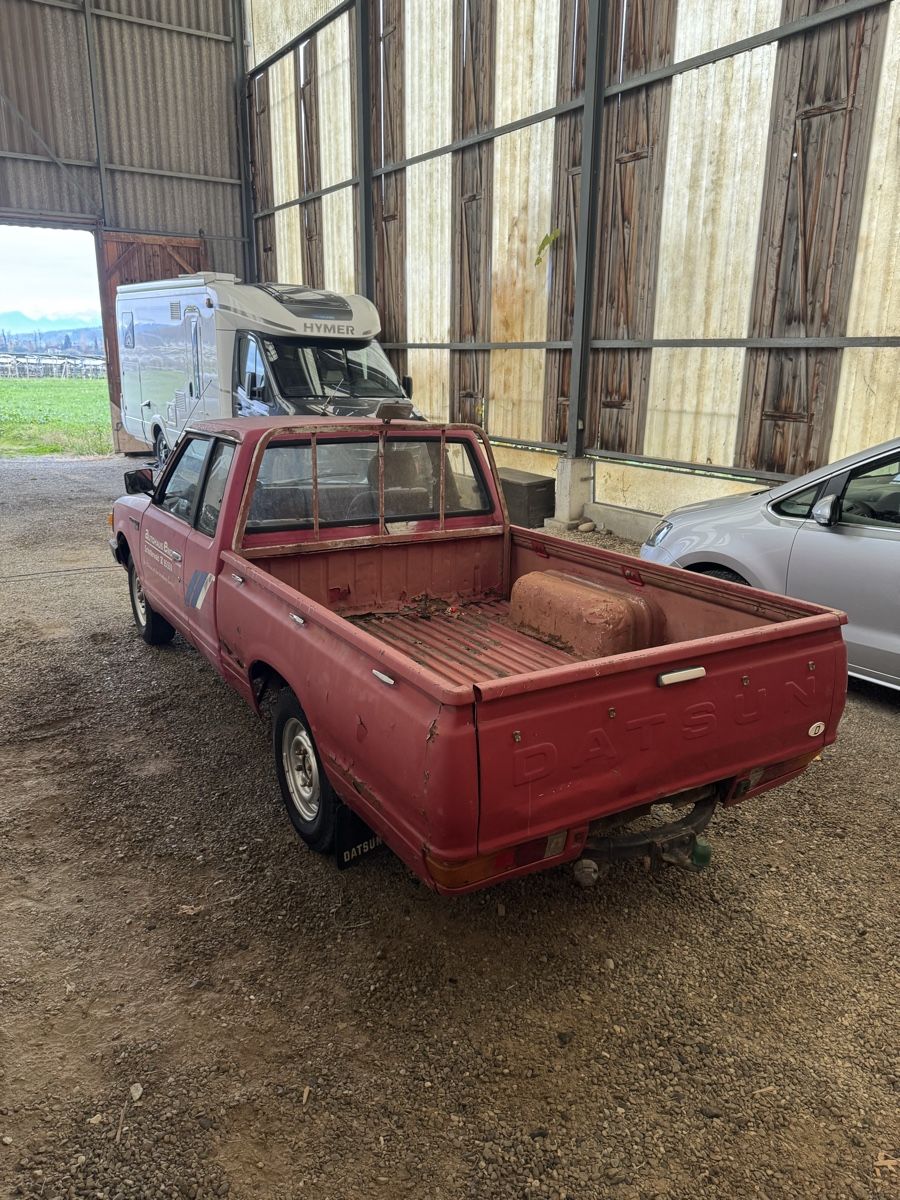 Datsun Autos: Datsun 720 Pickup – Defekt aus Widen von SaschaSuter 6