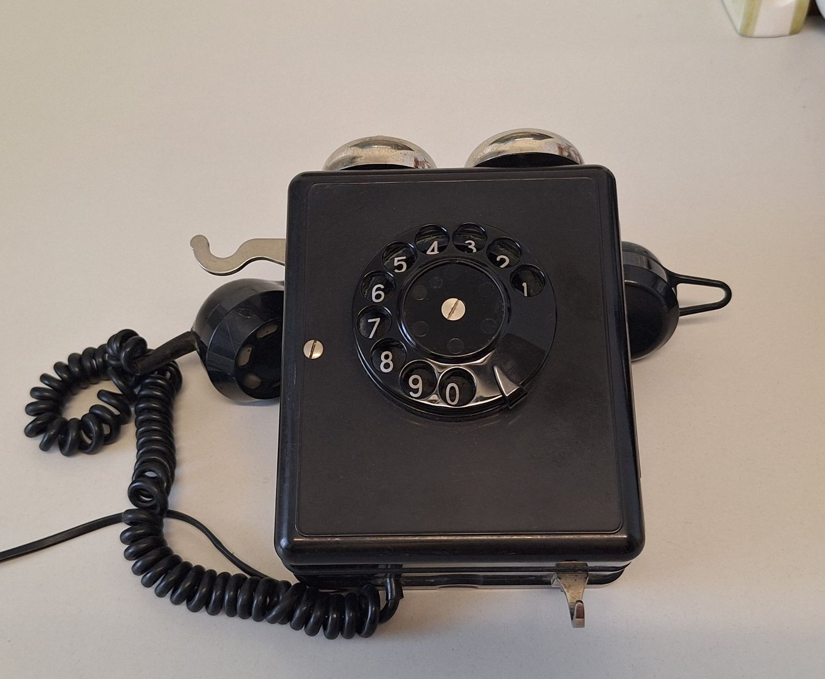 Telefoni: Anike Wandtelefon Telephon Wählscheibe Weidmann – Usato da Gurtnellen venduto da Rhino77