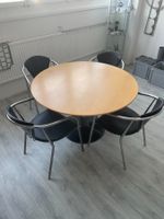Runder Bürotisch mit 4 Stühlen, Top Zustand, Abholbereit!