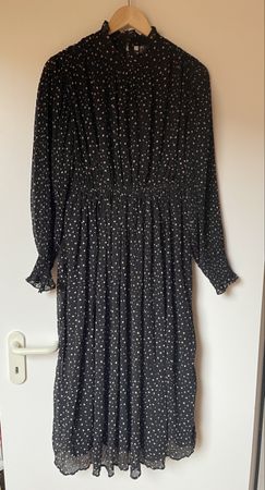 Vila Kleid, schwarz, mit Pünktchen, Grösse 40