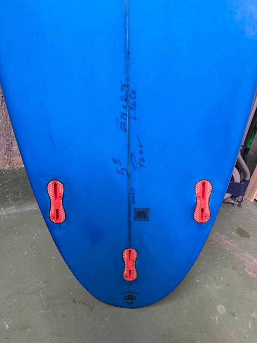 Tavole da surf e di nuoto: Pyzel Surfboard, 5'10" – Usato da Mettmenstetten venduto da Corwu 2